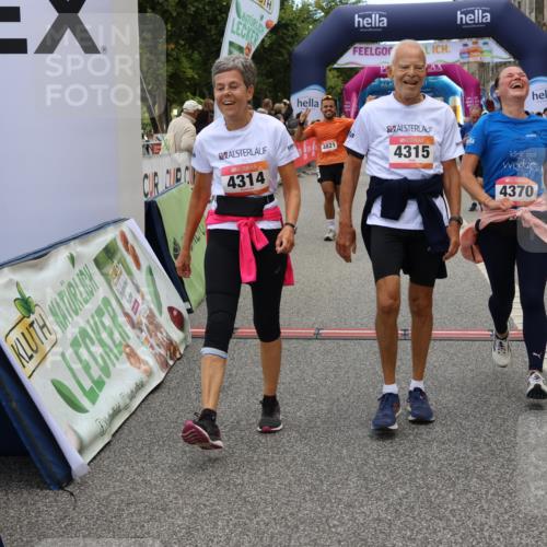 06.09.2026 - CURREX Alsterlauf Strokosch-Dieckow http://msf.ph/oto/10140293 06.09.2026 10:16:25 Ziel 2744, 2851, 2888, 2910, 3015, 3019, 3189, 4314, 4315, 4366, 4396, 4820, 4821, 5578, 5787 meine-sportfotos.de
