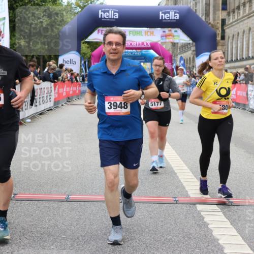 06.09.2026 - CURREX Alsterlauf Strokosch-Dieckow http://msf.ph/oto/10140302 06.09.2026 10:17:51 Ziel 2645, 2710, 2795, 3680, 3948, 4757, 4759, 5177 meine-sportfotos.de