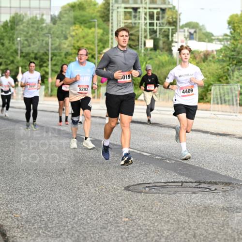 06.09.2026 - CURREX Alsterlauf Dr. Thomas Lammeyer http://msf.ph/oto/10140309 06.09.2026 10:08:05 Laufen 3557, 376, 5292, 019, 4215, 4409 meine-sportfotos.de