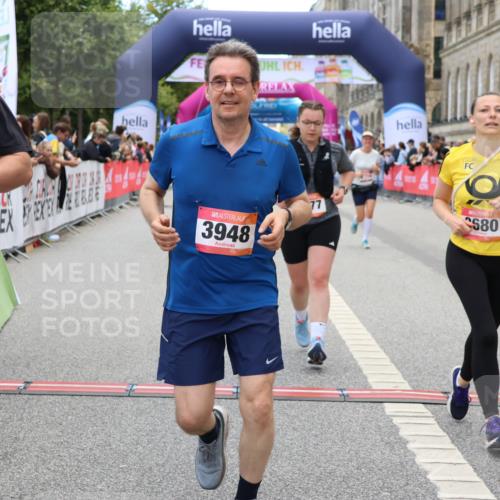 06.09.2026 - CURREX Alsterlauf Strokosch-Dieckow http://msf.ph/oto/10140350 06.09.2026 10:17:51 Ziel 2645, 2710, 2795, 3680, 3948, 4757, 4759, 5177 meine-sportfotos.de