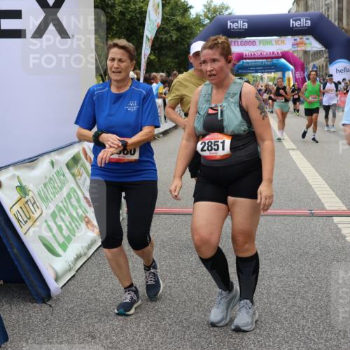 06.09.2026 - CURREX Alsterlauf Strokosch-Dieckow http://msf.ph/oto/10140355 06.09.2026 10:16:33 Ziel 2431, 2432, 2744, 2851, 2880, 2887, 2888, 3015, 3019, 3508, 3509, 3788, 4820, 4821, 5578, 6217, 8283 meine-sportfotos.de