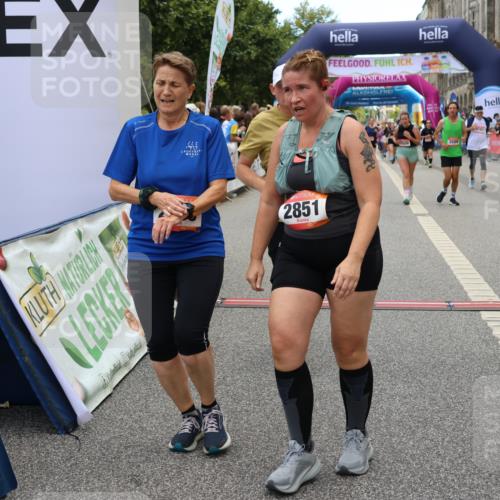 06.09.2026 - CURREX Alsterlauf Strokosch-Dieckow http://msf.ph/oto/10140363 06.09.2026 10:16:33 Ziel 2431, 2432, 2744, 2851, 2880, 2887, 2888, 3015, 3019, 3508, 3509, 3788, 4820, 4821, 5578, 6217, 8283 meine-sportfotos.de