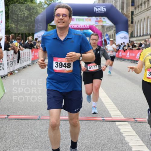 06.09.2026 - CURREX Alsterlauf Strokosch-Dieckow http://msf.ph/oto/10140364 06.09.2026 10:17:51 Ziel 2645, 2710, 2795, 3680, 3948, 4757, 4759, 5177 meine-sportfotos.de