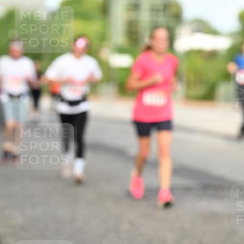 06.09.2026 - CURREX Alsterlauf Dr. Thomas Lammeyer http://msf.ph/oto/10140390 06.09.2026 10:08:13 Laufen  meine-sportfotos.de