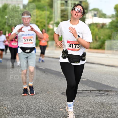 06.09.2026 - CURREX Alsterlauf Dr. Thomas Lammeyer http://msf.ph/oto/10140409 06.09.2026 10:08:15 Laufen 5335, 3173 meine-sportfotos.de