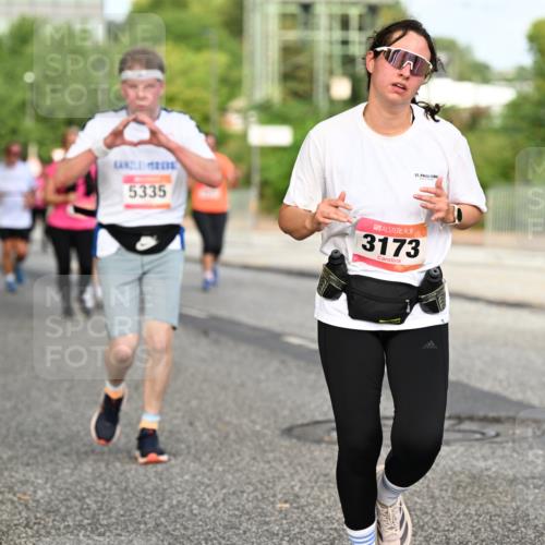 06.09.2026 - CURREX Alsterlauf Dr. Thomas Lammeyer http://msf.ph/oto/10140411 06.09.2026 10:08:15 Laufen 5335, 3173 meine-sportfotos.de