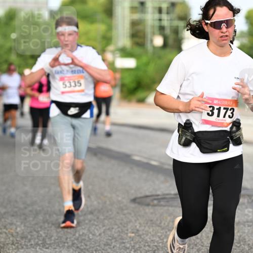 06.09.2026 - CURREX Alsterlauf Dr. Thomas Lammeyer http://msf.ph/oto/10140413 06.09.2026 10:08:16 Laufen 5335, 3173 meine-sportfotos.de