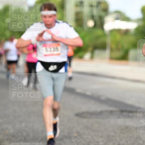 06.09.2026 - CURREX Alsterlauf Dr. Thomas Lammeyer http://msf.ph/oto/10140421 06.09.2026 10:08:16 Laufen  meine-sportfotos.de
