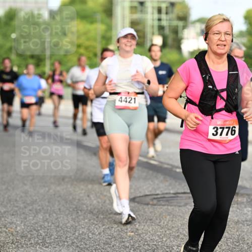 06.09.2026 - CURREX Alsterlauf Dr. Thomas Lammeyer http://msf.ph/oto/10140446 06.09.2026 10:08:21 Laufen 4421, 3776 meine-sportfotos.de