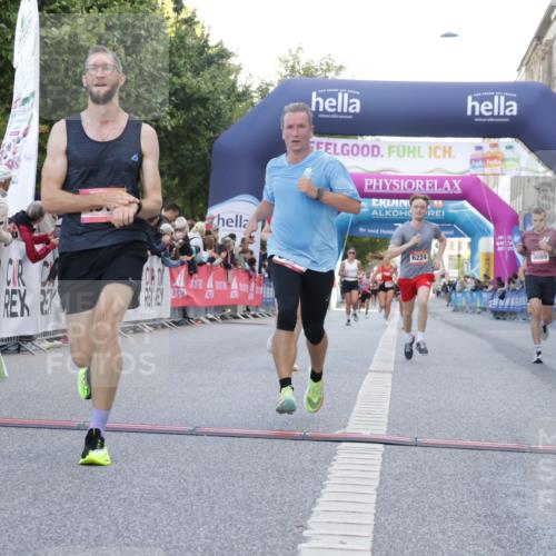 06.09.2026 - CURREX Alsterlauf Yannick Fuchs http://msf.ph/oto/10140457 06.09.2026 09:46:24 Ziel 2342, 2703, 3132, 3182, 4183, 4287, 4537, 4619, 4824, 5419, 5515, 6224 meine-sportfotos.de
