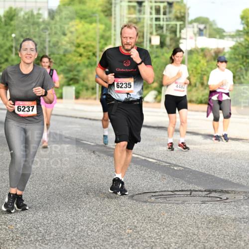 06.09.2026 - CURREX Alsterlauf Dr. Thomas Lammeyer http://msf.ph/oto/10140530 06.09.2026 10:08:31 Laufen 5420, 6237, 6235, 4482, 44, 3162 meine-sportfotos.de