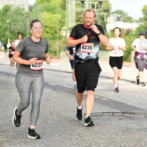 06.09.2026 - CURREX Alsterlauf Dr. Thomas Lammeyer http://msf.ph/oto/10140536 06.09.2026 10:08:31 Laufen 6237, 6235, 4482 meine-sportfotos.de