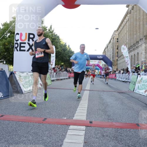 06.09.2026 - CURREX Alsterlauf Yannick Fuchs http://msf.ph/oto/10140537 06.09.2026 09:46:25 Ziel 2342, 3132, 3182, 4183, 4287, 4537, 4619, 4824, 5419, 5515, 6224 meine-sportfotos.de