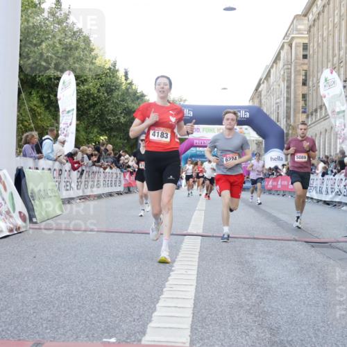 06.09.2026 - CURREX Alsterlauf Yannick Fuchs http://msf.ph/oto/10140620 06.09.2026 09:46:27 Ziel 2342, 2563, 2683, 2752, 3132, 3182, 4183, 4287, 4537, 4619, 5419, 5515, 6224 meine-sportfotos.de