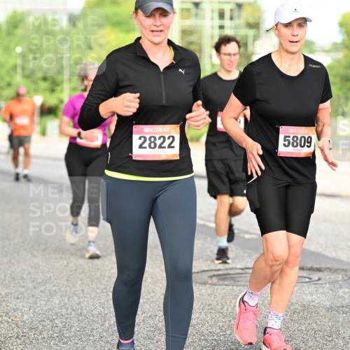 06.09.2026 - CURREX Alsterlauf Dr. Thomas Lammeyer http://msf.ph/oto/10140658 06.09.2026 10:08:44 Laufen 2822, 5809 meine-sportfotos.de