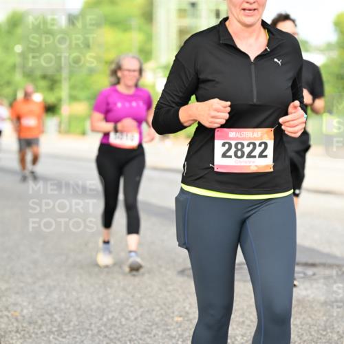 06.09.2026 - CURREX Alsterlauf Dr. Thomas Lammeyer http://msf.ph/oto/10140664 06.09.2026 10:08:45 Laufen 3010, 2822 meine-sportfotos.de