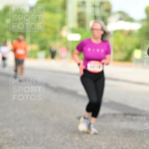 06.09.2026 - CURREX Alsterlauf Dr. Thomas Lammeyer http://msf.ph/oto/10140673 06.09.2026 10:08:46 Laufen  meine-sportfotos.de