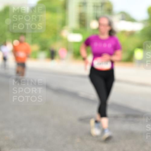 06.09.2026 - CURREX Alsterlauf Dr. Thomas Lammeyer http://msf.ph/oto/10140674 06.09.2026 10:08:46 Laufen 0000 meine-sportfotos.de