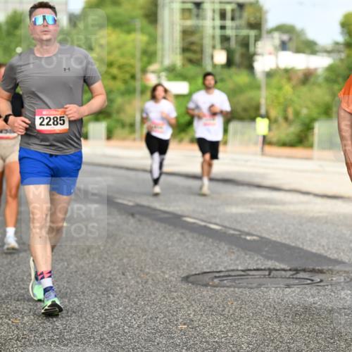 06.09.2026 - CURREX Alsterlauf Dr. Thomas Lammeyer http://msf.ph/oto/10140722 06.09.2026 10:08:52 Laufen 2285, 2678 meine-sportfotos.de