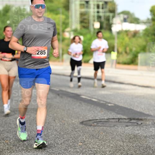 06.09.2026 - CURREX Alsterlauf Dr. Thomas Lammeyer http://msf.ph/oto/10140725 06.09.2026 10:08:52 Laufen 285 meine-sportfotos.de