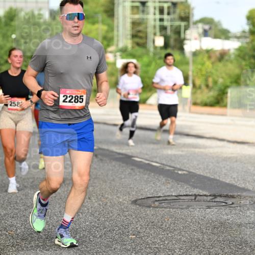 06.09.2026 - CURREX Alsterlauf Dr. Thomas Lammeyer http://msf.ph/oto/10140727 06.09.2026 10:08:52 Laufen 2582, 2285 meine-sportfotos.de
