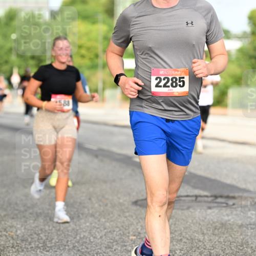 06.09.2026 - CURREX Alsterlauf Dr. Thomas Lammeyer http://msf.ph/oto/10140734 06.09.2026 10:08:53 Laufen 583, 2285 meine-sportfotos.de