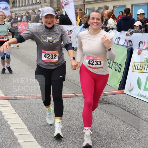06.09.2026 - CURREX Alsterlauf Strokosch-Dieckow http://msf.ph/oto/10140749 06.09.2026 10:18:12 Ziel 1297, 2026, 2208, 2209, 2262, 3917, 4134, 4232, 4906, 5050, 6339, 8290 meine-sportfotos.de