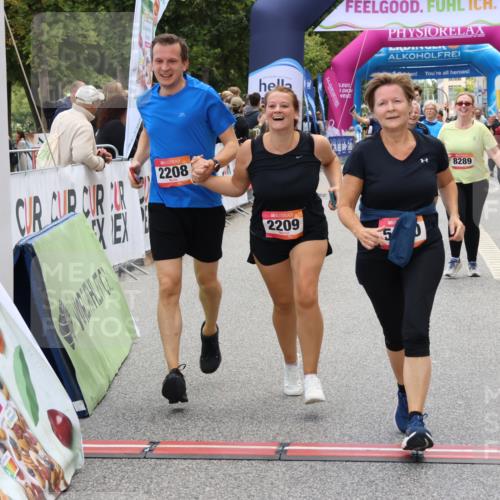 06.09.2026 - CURREX Alsterlauf Strokosch-Dieckow http://msf.ph/oto/10140760 06.09.2026 10:18:13 Ziel 1297, 2026, 2208, 2209, 2262, 3083, 3917, 4134, 4232, 4479, 4906, 5050, 6339, 8290 meine-sportfotos.de