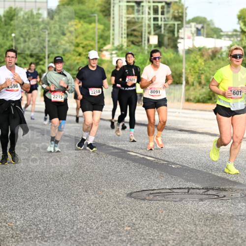 06.09.2026 - CURREX Alsterlauf Dr. Thomas Lammeyer http://msf.ph/oto/10140784 06.09.2026 10:08:59 Laufen 3901, 596, 2601, 2218, 8091, 2215, 601 meine-sportfotos.de
