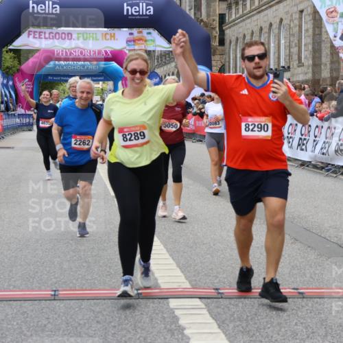 06.09.2026 - CURREX Alsterlauf Strokosch-Dieckow http://msf.ph/oto/10140831 06.09.2026 10:18:16 Ziel 2026, 2208, 2209, 2262, 3083, 3682, 3683, 4232, 4391, 4479, 4632, 4644, 5050, 6339, 8290 meine-sportfotos.de