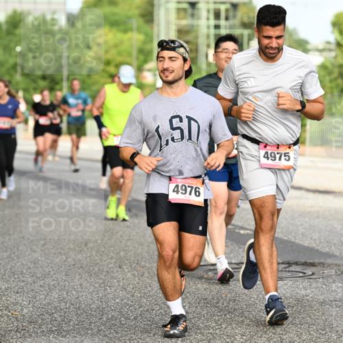 06.09.2026 - CURREX Alsterlauf Dr. Thomas Lammeyer http://msf.ph/oto/10140845 06.09.2026 10:09:06 Laufen 4975, 4976, 3891 meine-sportfotos.de