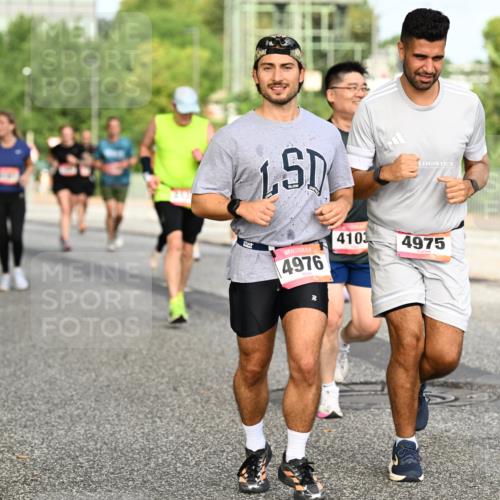 06.09.2026 - CURREX Alsterlauf Dr. Thomas Lammeyer http://msf.ph/oto/10140847 06.09.2026 10:09:06 Laufen 38, 4976, 4101, 4975 meine-sportfotos.de