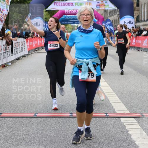 06.09.2026 - CURREX Alsterlauf Strokosch-Dieckow http://msf.ph/oto/10140857 06.09.2026 10:18:19 Ziel 2026, 2208, 2209, 2262, 2381, 3083, 3682, 3683, 4186, 4391, 4479, 4632, 4644, 5050, 5572, 6339, 8290 meine-sportfotos.de