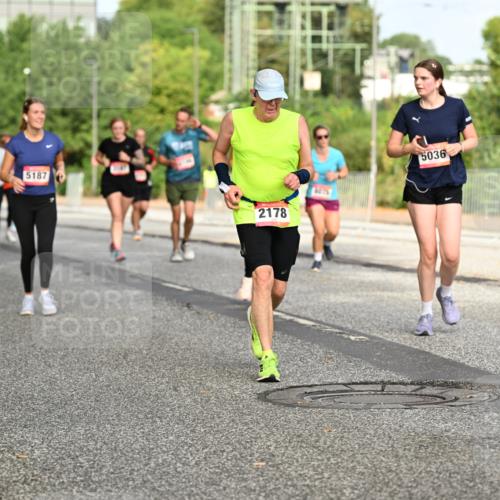 06.09.2026 - CURREX Alsterlauf Dr. Thomas Lammeyer http://msf.ph/oto/10140860 06.09.2026 10:09:08 Laufen 5187, 2178, 5036 meine-sportfotos.de