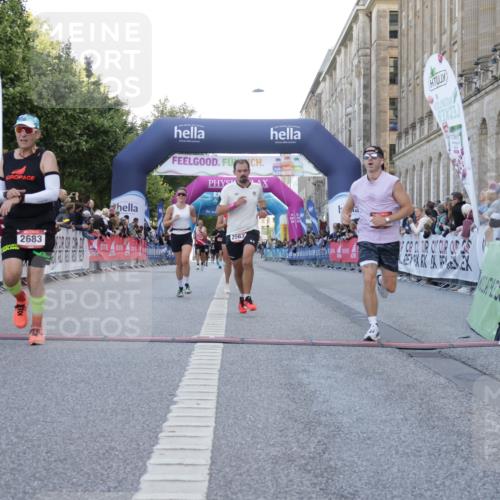 06.09.2026 - CURREX Alsterlauf Yannick Fuchs http://msf.ph/oto/10140869 06.09.2026 09:46:30 Ziel 2563, 2683, 2752, 3132, 3182, 4183, 4619, 4663, 6109, 6224 meine-sportfotos.de