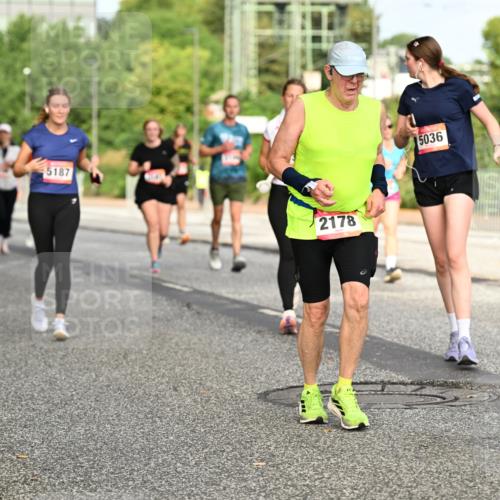 06.09.2026 - CURREX Alsterlauf Dr. Thomas Lammeyer http://msf.ph/oto/10140870 06.09.2026 10:09:09 Laufen 5187, 2178, 5036 meine-sportfotos.de