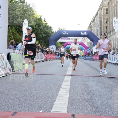 06.09.2026 - CURREX Alsterlauf Yannick Fuchs http://msf.ph/oto/10140885 06.09.2026 09:46:30 Ziel 2563, 2683, 2752, 3132, 3182, 4183, 4619, 4663, 6109, 6224 meine-sportfotos.de
