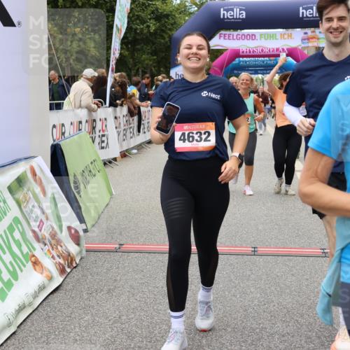 06.09.2026 - CURREX Alsterlauf Strokosch-Dieckow http://msf.ph/oto/10140887 06.09.2026 10:18:20 Ziel 2208, 2209, 2262, 2381, 3083, 3682, 3683, 4186, 4391, 4479, 4632, 4644, 5050, 5572, 6321, 6322, 6339, 8290 meine-sportfotos.de