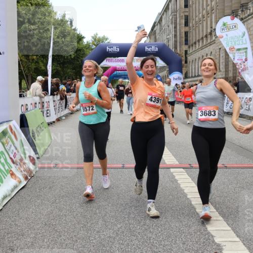 06.09.2026 - CURREX Alsterlauf Strokosch-Dieckow http://msf.ph/oto/10140925 06.09.2026 10:18:23 Ziel 2262, 2381, 2804, 3083, 3682, 3683, 4107, 4186, 4391, 4479, 4632, 4644, 4795, 4804, 5050, 5572, 5921, 6321, 6322 meine-sportfotos.de