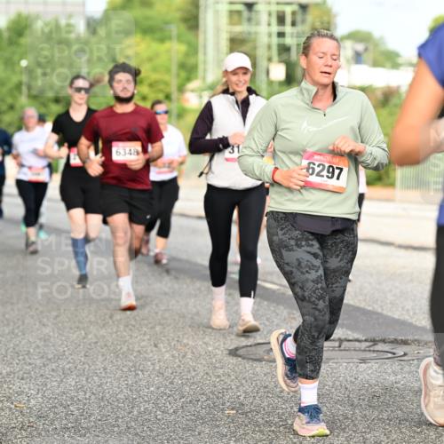 06.09.2026 - CURREX Alsterlauf Dr. Thomas Lammeyer http://msf.ph/oto/10140937 06.09.2026 10:09:17 Laufen 6348, 31, 6297, 187 meine-sportfotos.de