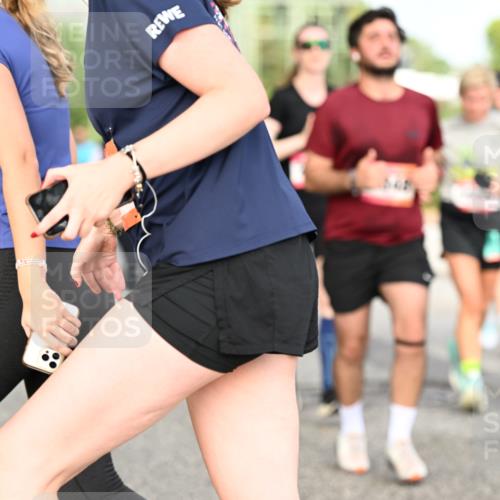 06.09.2026 - CURREX Alsterlauf Dr. Thomas Lammeyer http://msf.ph/oto/10140948 06.09.2026 10:09:20 Laufen  meine-sportfotos.de