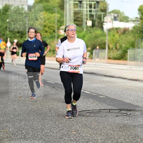 06.09.2026 - CURREX Alsterlauf Dr. Thomas Lammeyer http://msf.ph/oto/10140965 06.09.2026 10:09:22 Laufen 6429, 6094, 3061 meine-sportfotos.de