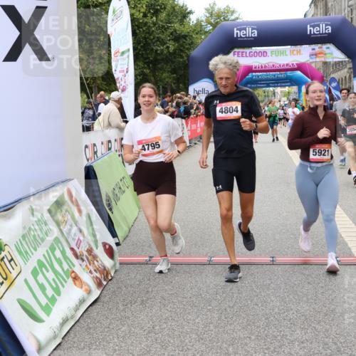 06.09.2026 - CURREX Alsterlauf Strokosch-Dieckow http://msf.ph/oto/10140968 06.09.2026 10:18:29 Ziel 2349, 2381, 2804, 2960, 3358, 3654, 4107, 4186, 4795, 4804, 5572, 5921, 6321, 6322 meine-sportfotos.de