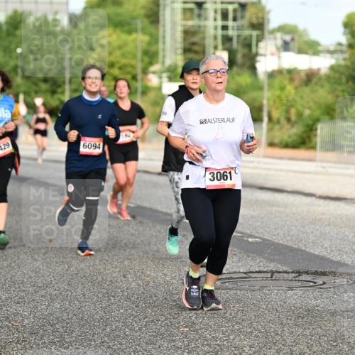 06.09.2026 - CURREX Alsterlauf Dr. Thomas Lammeyer http://msf.ph/oto/10140970 06.09.2026 10:09:22 Laufen 6429, 6094, 3061 meine-sportfotos.de
