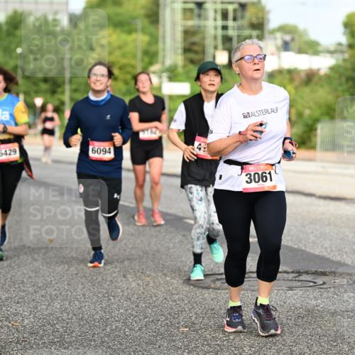 06.09.2026 - CURREX Alsterlauf Dr. Thomas Lammeyer http://msf.ph/oto/10140973 06.09.2026 10:09:23 Laufen 6429, 6094, 3061 meine-sportfotos.de