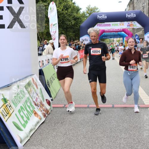 06.09.2026 - CURREX Alsterlauf Strokosch-Dieckow http://msf.ph/oto/10140974 06.09.2026 10:18:29 Ziel 2349, 2381, 2804, 2960, 3358, 3654, 4107, 4186, 4795, 4804, 5572, 5921, 6321, 6322 meine-sportfotos.de
