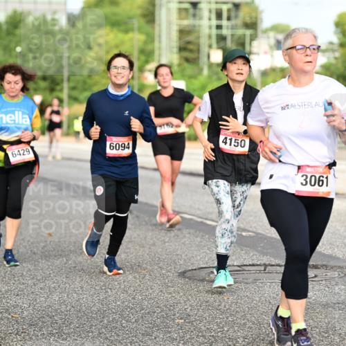 06.09.2026 - CURREX Alsterlauf Dr. Thomas Lammeyer http://msf.ph/oto/10140975 06.09.2026 10:09:23 Laufen 6429, 6094, 4150, 3061 meine-sportfotos.de