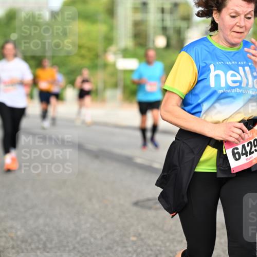 06.09.2026 - CURREX Alsterlauf Dr. Thomas Lammeyer http://msf.ph/oto/10141002 06.09.2026 10:09:26 Laufen 6429 meine-sportfotos.de
