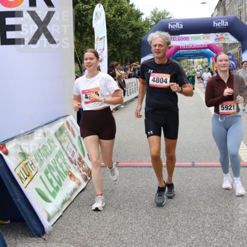 06.09.2026 - CURREX Alsterlauf Strokosch-Dieckow http://msf.ph/oto/10141013 06.09.2026 10:18:29 Ziel 2349, 2381, 2804, 2960, 3358, 3654, 4107, 4186, 4795, 4804, 5572, 5921, 6321, 6322 meine-sportfotos.de