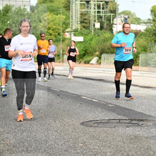 06.09.2026 - CURREX Alsterlauf Dr. Thomas Lammeyer http://msf.ph/oto/10141016 06.09.2026 10:09:28 Laufen 537, 3516, 3859, 3342, 2929, 2818 meine-sportfotos.de
